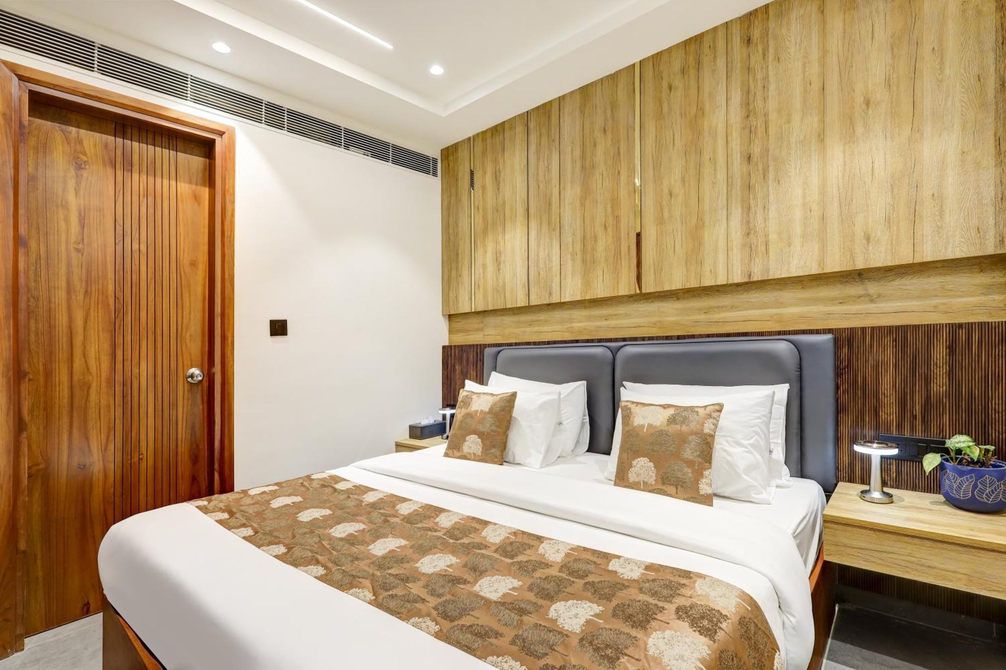 The Tyche New Delhi - Traveller'S Choice Award Winner 2025 Luaran gambar