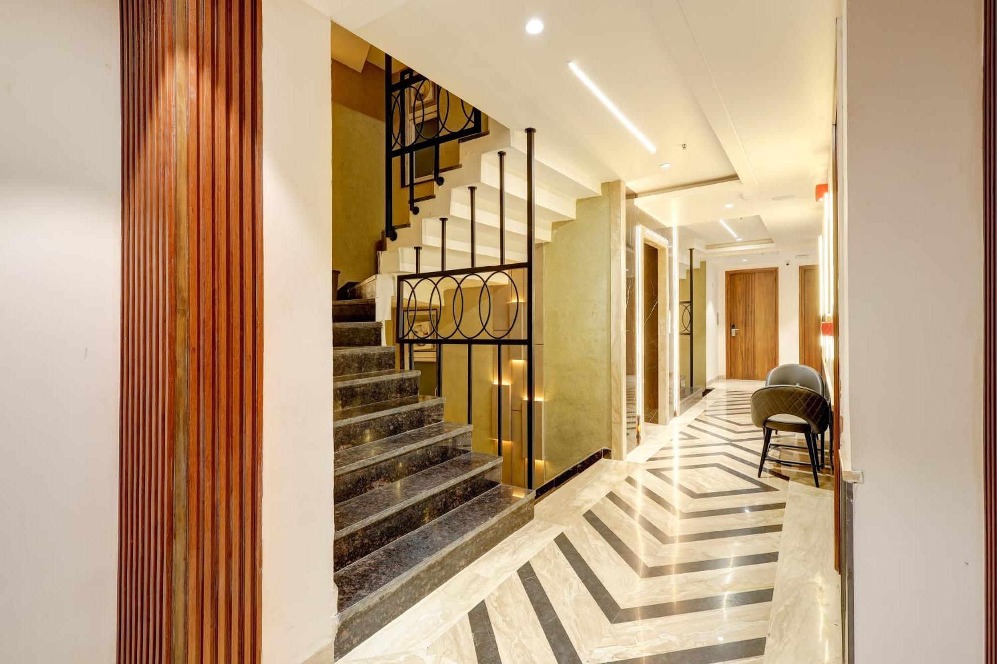 The Tyche New Delhi - Traveller'S Choice Award Winner 2025 Luaran gambar