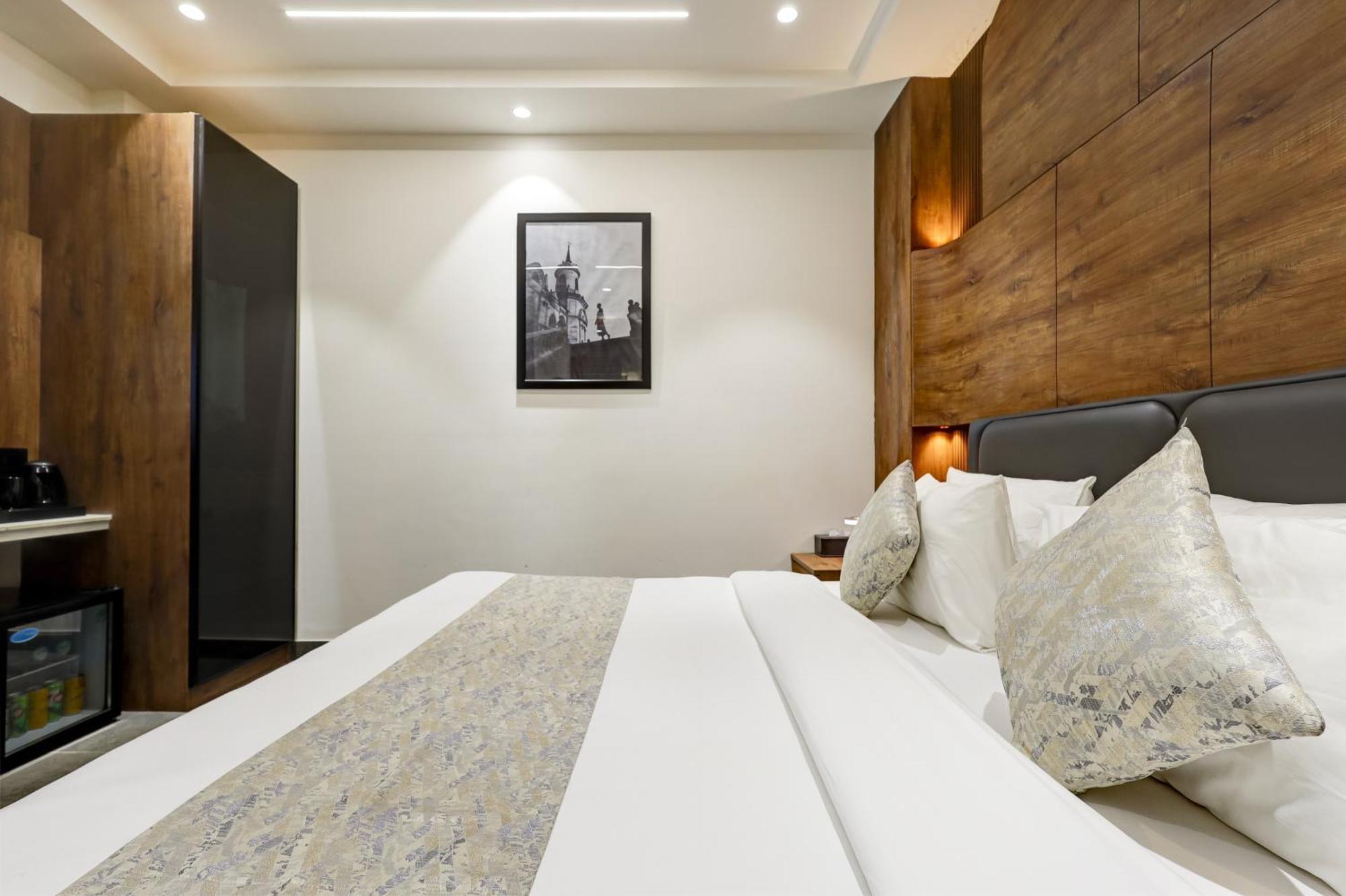 The Tyche New Delhi - Traveller'S Choice Award Winner 2025 Luaran gambar